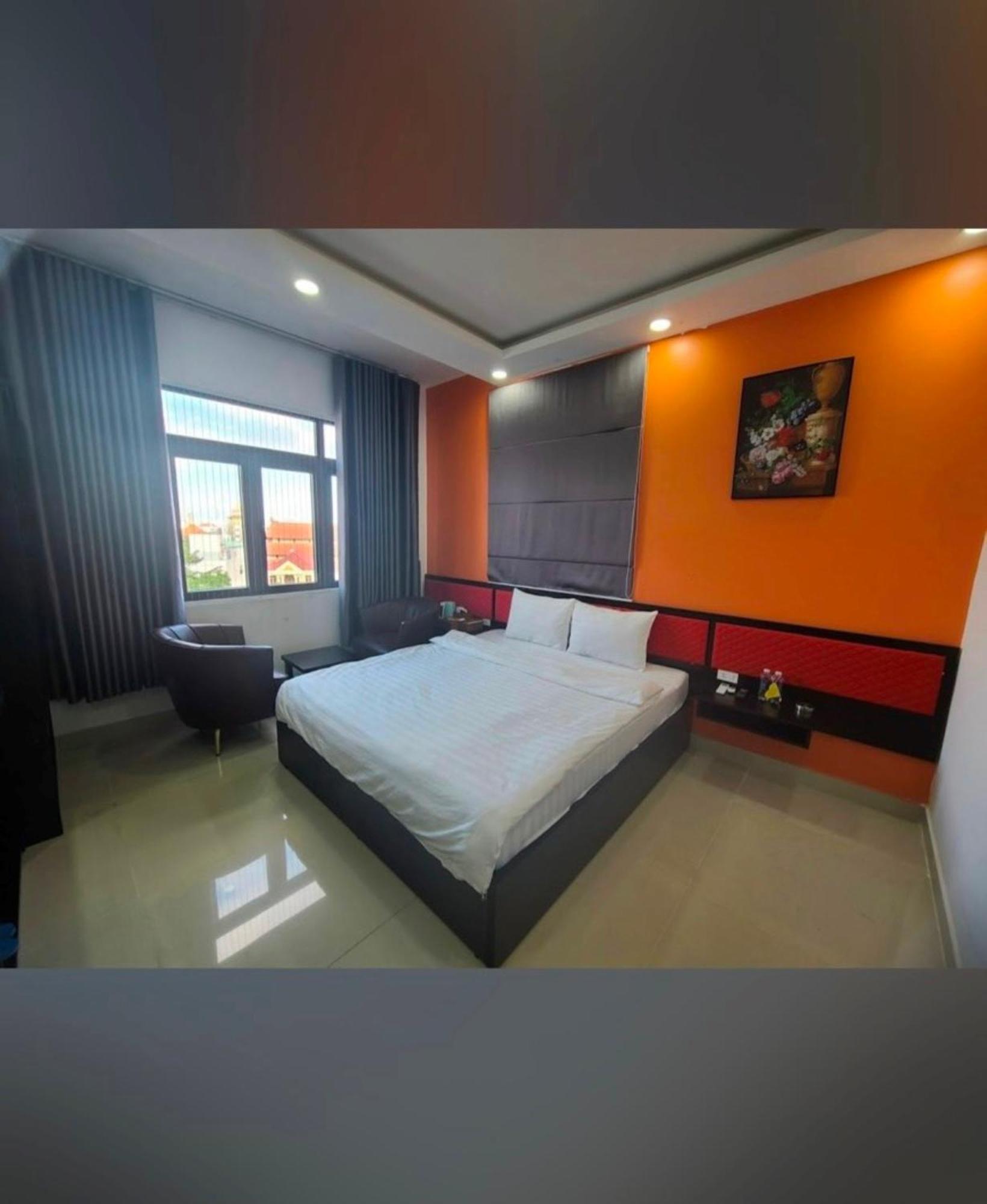 Hung Phu Hotel Hcm Ho Chi Minh City Exterior photo